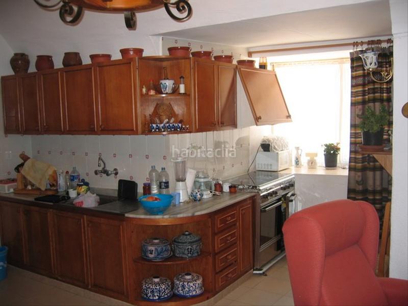 Foto b375f28b-bbaa-4a63-88ee-c215786bbc2e. Finca rústica finca 75 has.&gt; recreo-olivar-almendros-caza en Granada