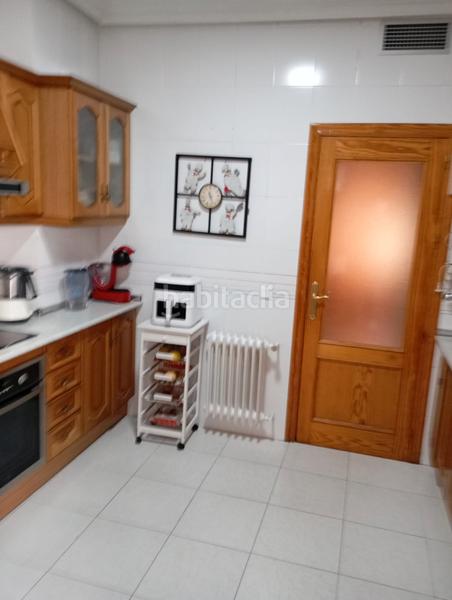 Foto 041f4641-6b23-452c-a803-a42190f7552a. House with heating in Zona Hospital Linares