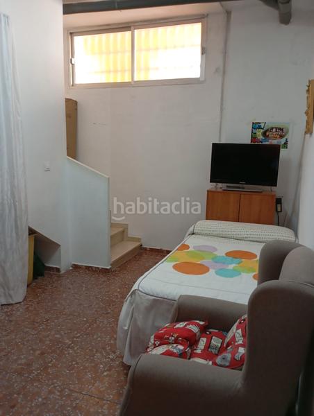 Foto 5235b7a9-3f82-44c4-9dd7-9b1ac325ac63. House with heating in Zona Hospital Linares