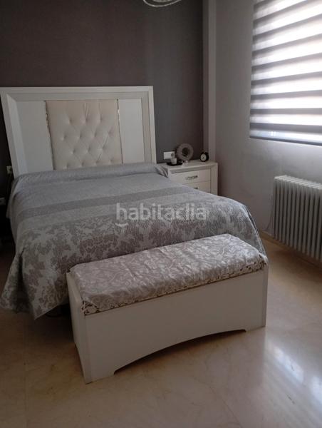 Foto 5675737a-268e-4f47-9ad1-1a83ef07d316. House with heating in Zona Hospital Linares