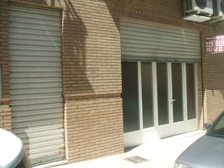 Local Comercial a Linarejos