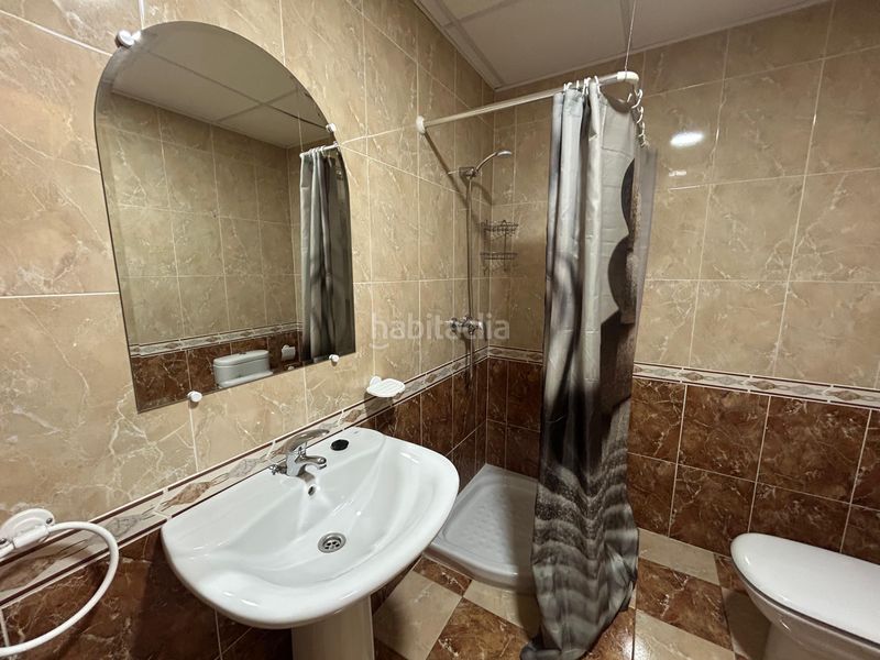 Foto cc90a3a4-e555-41a3-a1c2-6569a2a27f83. Lloguer dúplex amb calefacció a Centro ciudad Linares
