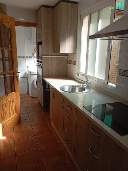 Foto 017b94be-3889-4e34-90c0-c08d23cdd599. Location duplex avec chauffage dans Centro ciudad Linares