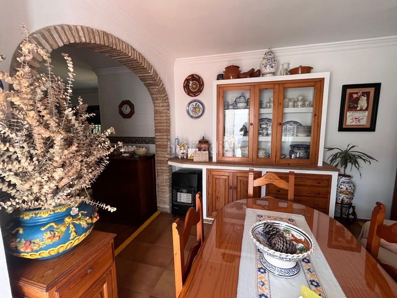 Foto ff0264ac-bf06-43b5-9ab0-25e1f409e514. Pis a Santuario Chipiona