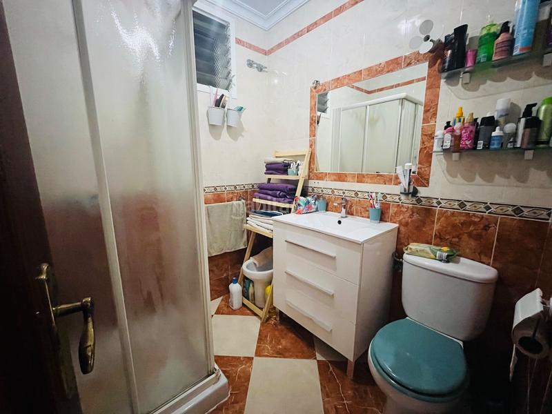Foto e0c7e263-4ef6-441e-9e2b-477f49569a95. Casa tu vivienda y almacén sin tenerte que mover! en Chipiona