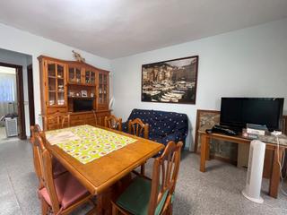 Duplex à Puerto Deportivo. Dúplex en puerto deportivo con 3 dormitorios, 2 baños y patio pr