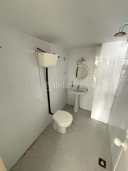 Foto f9588c15-51f5-4e6b-a56b-7b8b75986049. Local comercial a Almendralejo