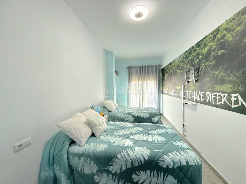 Foto b5a95065-cc2f-4a7b-8693-09ecf8053656. Casa a Almendralejo