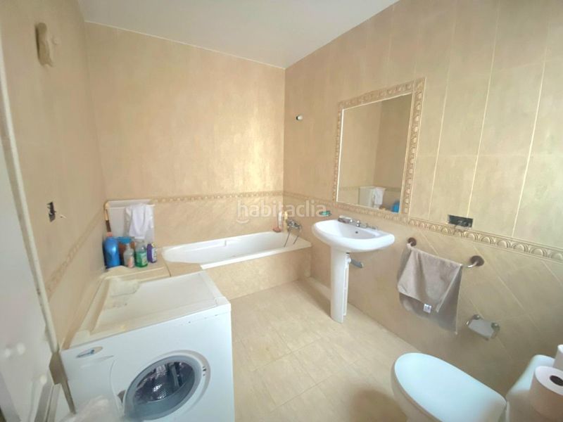 Foto f18b67e0-4c49-428e-b7fc-3ae67de84886. Casa a Torremejía