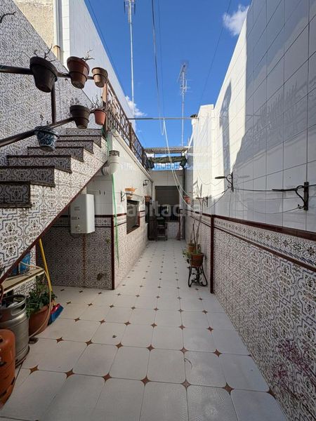 Foto cb4673b0-28b2-48c8-aece-8c05639b9acf. Casa a Almendralejo