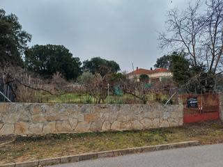 Terreny residencial a Valdeaveruelo. Parcela en urbanización sotolargo
