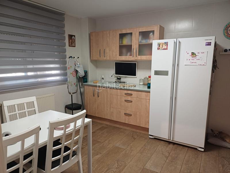 Foto d773988d-b59f-435c-bc3e-4fb9bc8f6018. Casa pareada chalet pareado en venta en Camarma de Esteruelas