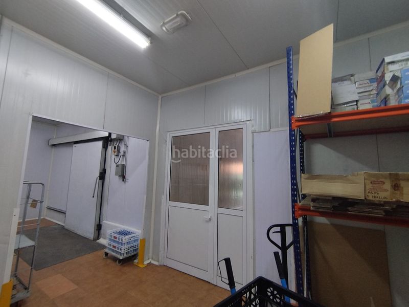 Foto 41c04568-865f-4e5d-a191-bf9c9725a86d. Nau industrial a Riba - roja de Túria