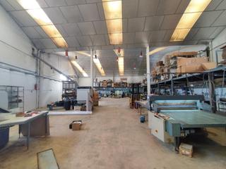 Lloguer Nau industrial a Albal. Nave industrial 700m2 en albal