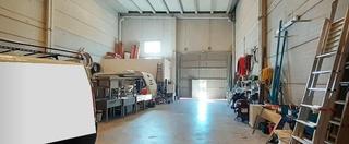 Rent Industrial building in Picassent