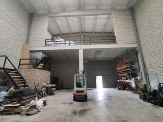 Nau industrial a Picassent. Nave de 200m2 en picassent