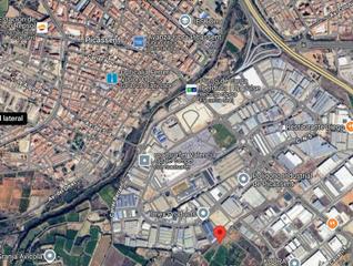 Terreny residencial a Picassent. Terreno industrial de 10678m2 en picassent