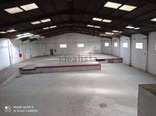 Lloguer Nau industrial a Centro. Nave de 1000m2 xirivella con muelle