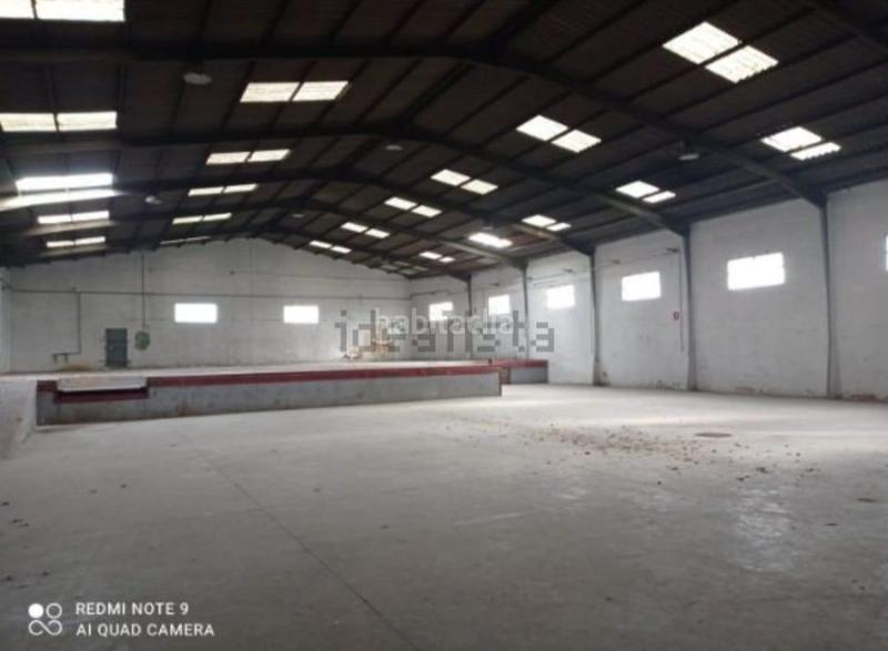 Foto 22872ea5-5260-4160-bfba-e9ac5a758cd2. Location bâtiment à usage industriel dans Centro Xirivella