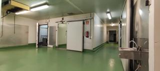 Nau industrial a Algemesí. Nave en venta de 1400 m2 algemesi  cámaras de refrigeración y co