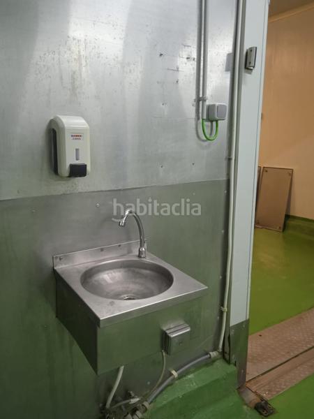 Foto 116202b4-e457-4392-96d5-ca656e3f2be2. Fabrikhalle in Algemesí