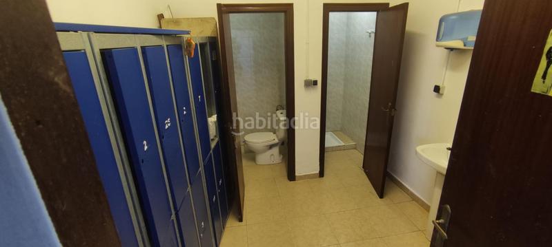 Foto b1fdf531-3c0c-4013-9b07-cfdd87c30053. Fabrikhalle in Algemesí