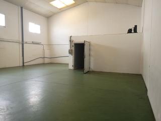 Lloguer Nau industrial a Calle c 10. Nave de 350m2 con cámaras en ribaroja