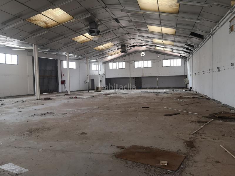 Foto 02f4285f-3d73-487d-b70b-25a6b355dcbc. Capannone industriale in senyera 42 in Alaquàs