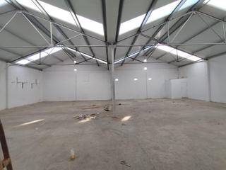 Lloguer Nau industrial a El Forn d'Alcedo. Nave de 800m2 horno alcedo