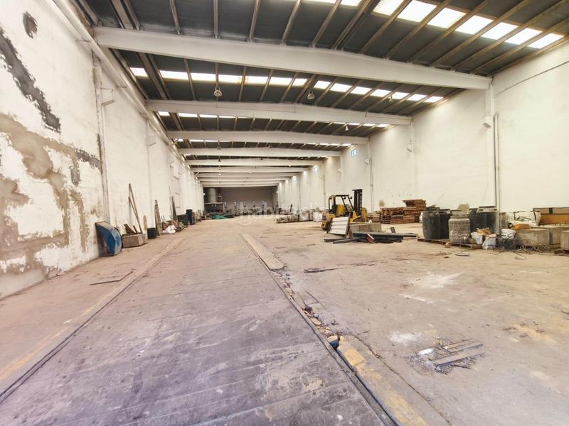 Foto fae92134-13c7-4b1d-a074-42c8c3b9576a. Miete fabrikhalle in Quart de Poblet
