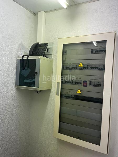 Foto 1c7bd64c-cc0c-45f4-bb5e-d364440cd8a3. Lloguer local comercial a Centro Ciudad Paterna