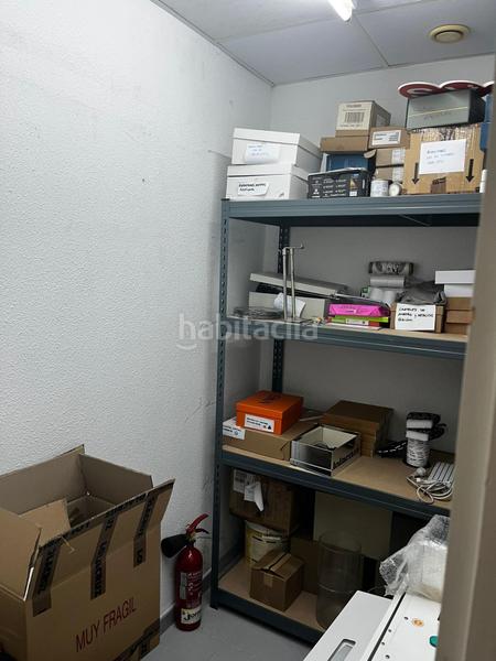 Foto a7155660-d885-41ba-a279-0112401c941a. Lloguer local comercial a Centro Ciudad Paterna