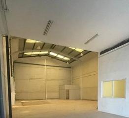 Miete Fabrikhalle in Riba - roja de Túria. Nave de 405 m2 en ribarroja