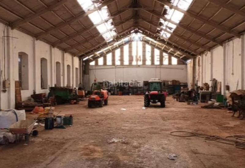 Foto d528b1c1-c11e-40e1-a8fd-8afa817943e1. Nau industrial a Antiga Moreira Sagunt