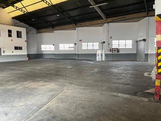Fabrikhalle in Centro. Nave en venta de 600m2 xirivella con muelles
