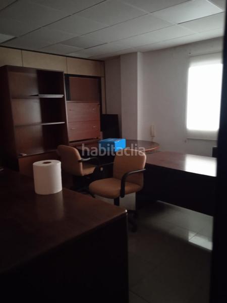 Foto 5081d382-fe7b-4688-991f-c6f835b961bd. Bâtiment à usage industriel dans Beniparrell