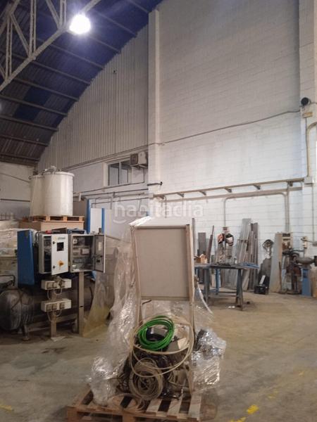 Foto a137bad9-98d4-4f5b-b288-080ed5372dea. Bâtiment à usage industriel dans Beniparrell