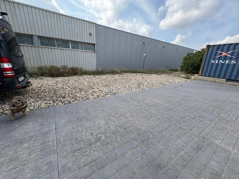 Foto 55aaaccf-f16e-4195-be06-260321e13f2f. Location local commercial dans Parc Tecnològic Paterna