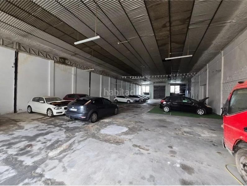 Foto e5874c5a-17cb-41c2-b230-69eb5b52767e. Traspaso nave industrial traspaso taller mecánico de 1400m2 en Sedaví