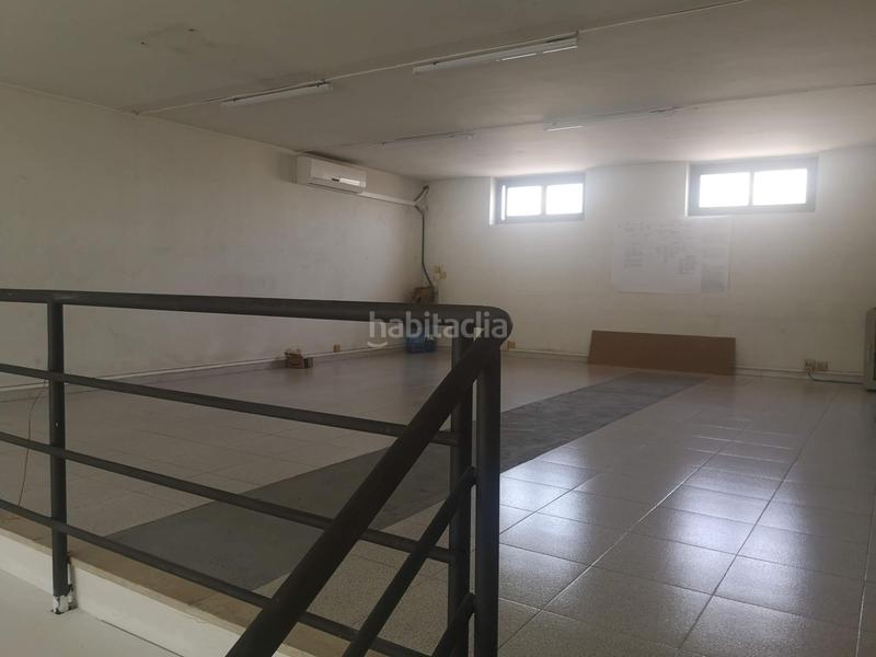 Foto 71cfd5b8-8f0f-4108-9be8-ecab72b1d67e. Alquiler local comercial  150m2 en Paterna