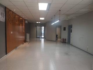 Location Local commercial à Fuente del Jarro. Local comercial 150m2 paterna