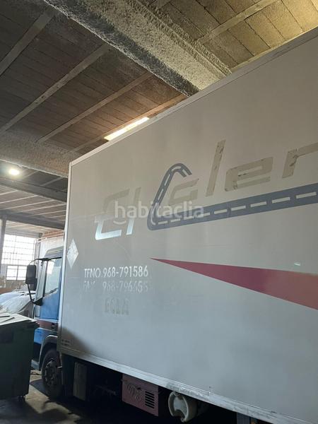 Foto b6cae416-e8b7-4144-8c7b-c28c2a94f9d5. Rent industrial building in Fuente del Jarro Paterna