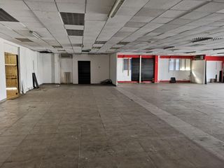 Affitto Capannone industriale in Polígono del Aeropuerto. Nave de 630m2 en manises