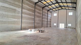 Location Bâtiment à usage industriel à Metro - Auditorio. Nave de 400m2 paiporta para almacén. sin luz ni agua