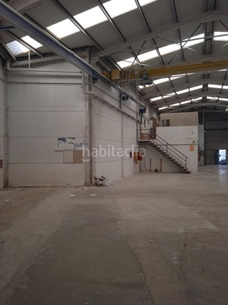 Foto 9152a328-1ab9-4e75-b6fd-d4068f71702d. Location bâtiment à usage industriel dans Museros