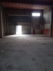Miete Fabrikhalle in Núcleo Urbano. Nave de 240 m2 en la pobla de vallbona, para almacen