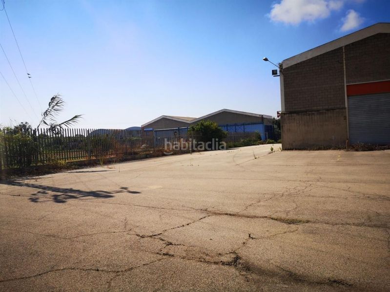 Foto 941c51e0-dd58-4dc5-b873-46391be88b91. Local comercial a La Punta Valencia