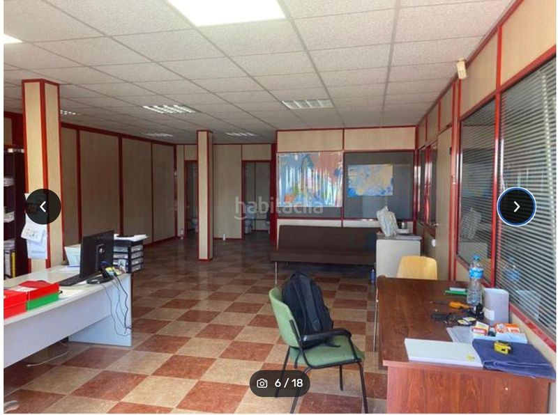 Foto 7bd38c91-afbc-4d99-ae05-2a5af857d2c2. Nau industrial a Riba - roja de Túria