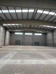 Affitto Capannone industriale in Polígono del Aeropuerto. Nave nueva de 2060m2 en manises, posibilidad de muelles de carga