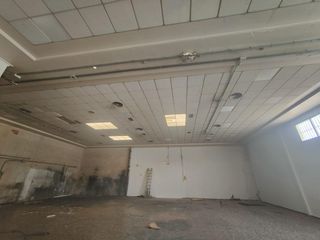 Lloguer Nau industrial a Camí Reial. Nave de 400m2 en torrente